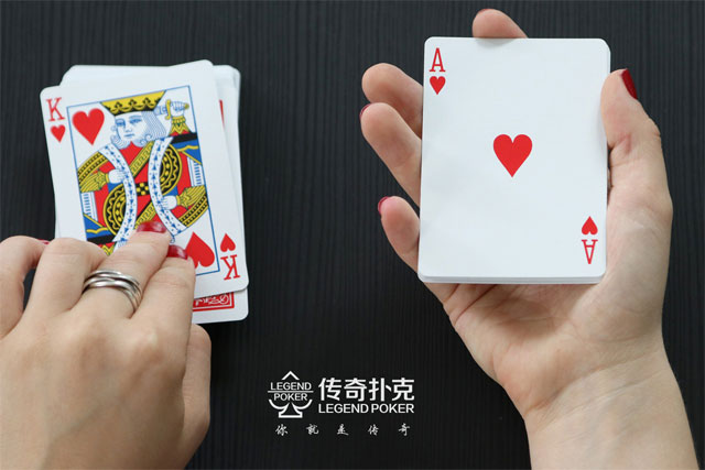 传奇扑克读牌其实很简单，看完你也能掌握