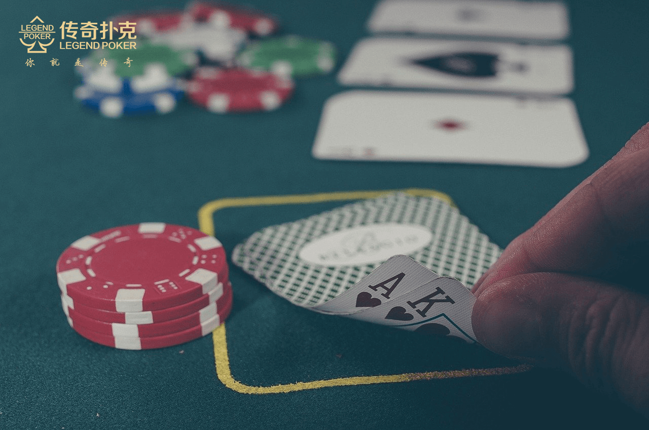 对任何一个认真玩传奇扑克游戏的玩家，记录自己的牌局是一定要有的。