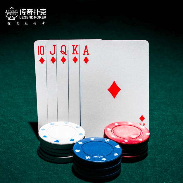 何时用扑克棋牌手游APP下载里任意两张牌下注是能获利的？