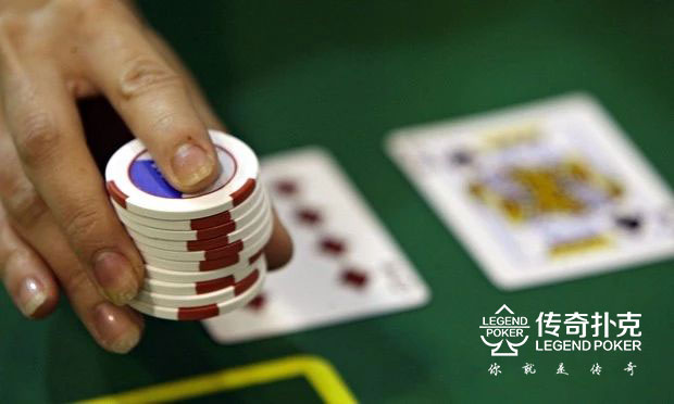 传奇扑克常规桌拿到非同花KJ怎么玩？