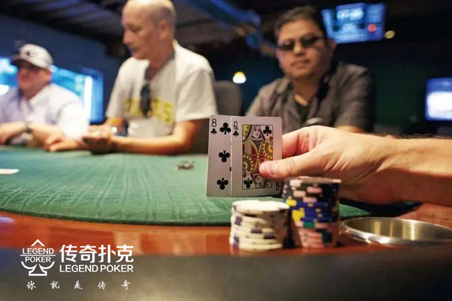 德扑游戏容易犯错的多人底池该如何调整打法?