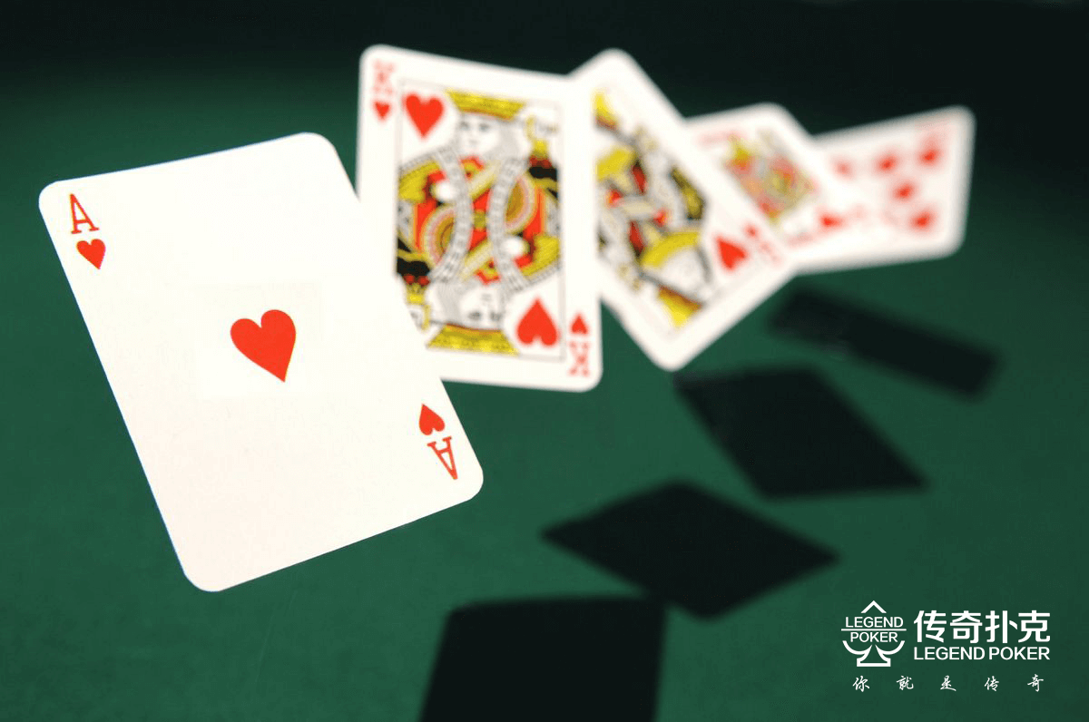 传奇扑克里很大的下注会让你用强牌获取到更多的价值。