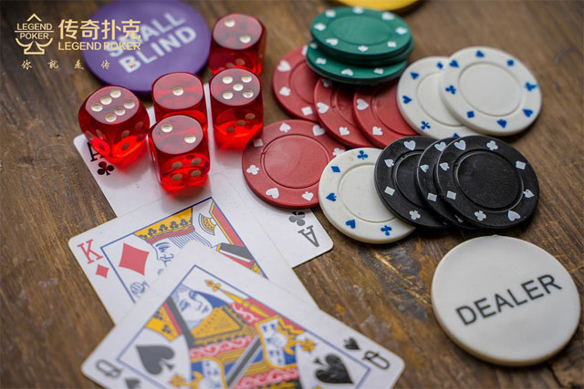 为什么要在传奇扑克多人底池迫使对手弃牌？